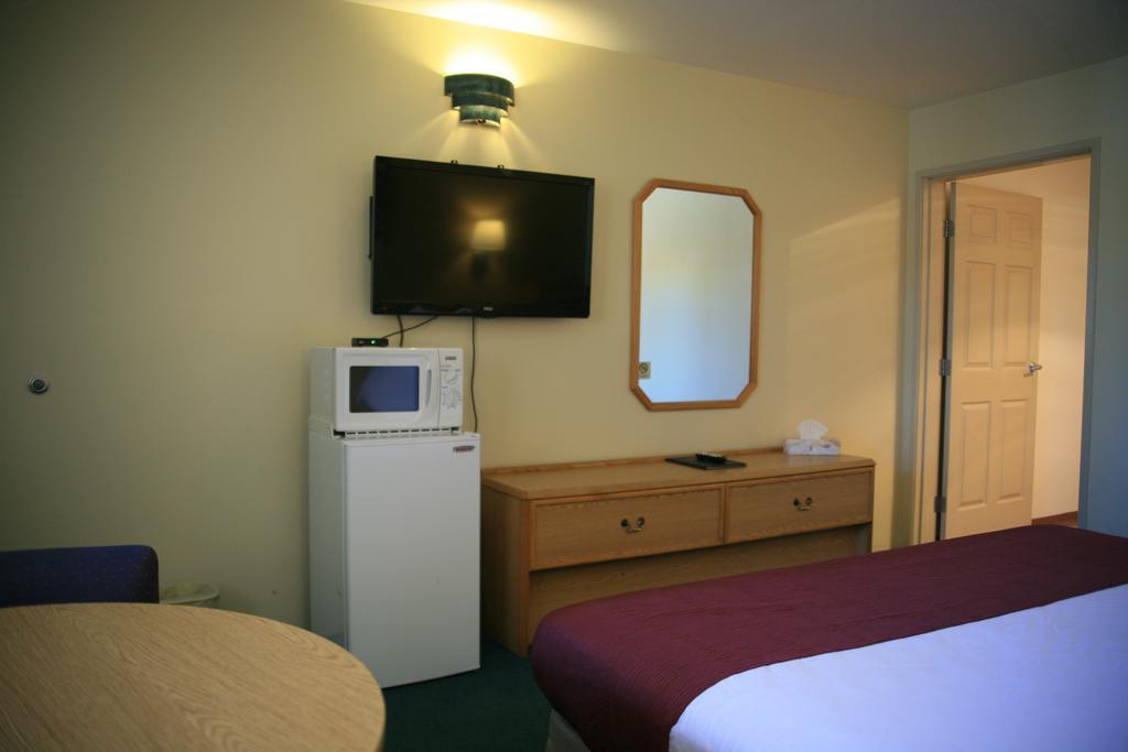 Black Canyon Motel Монтроз Экстерьер фото