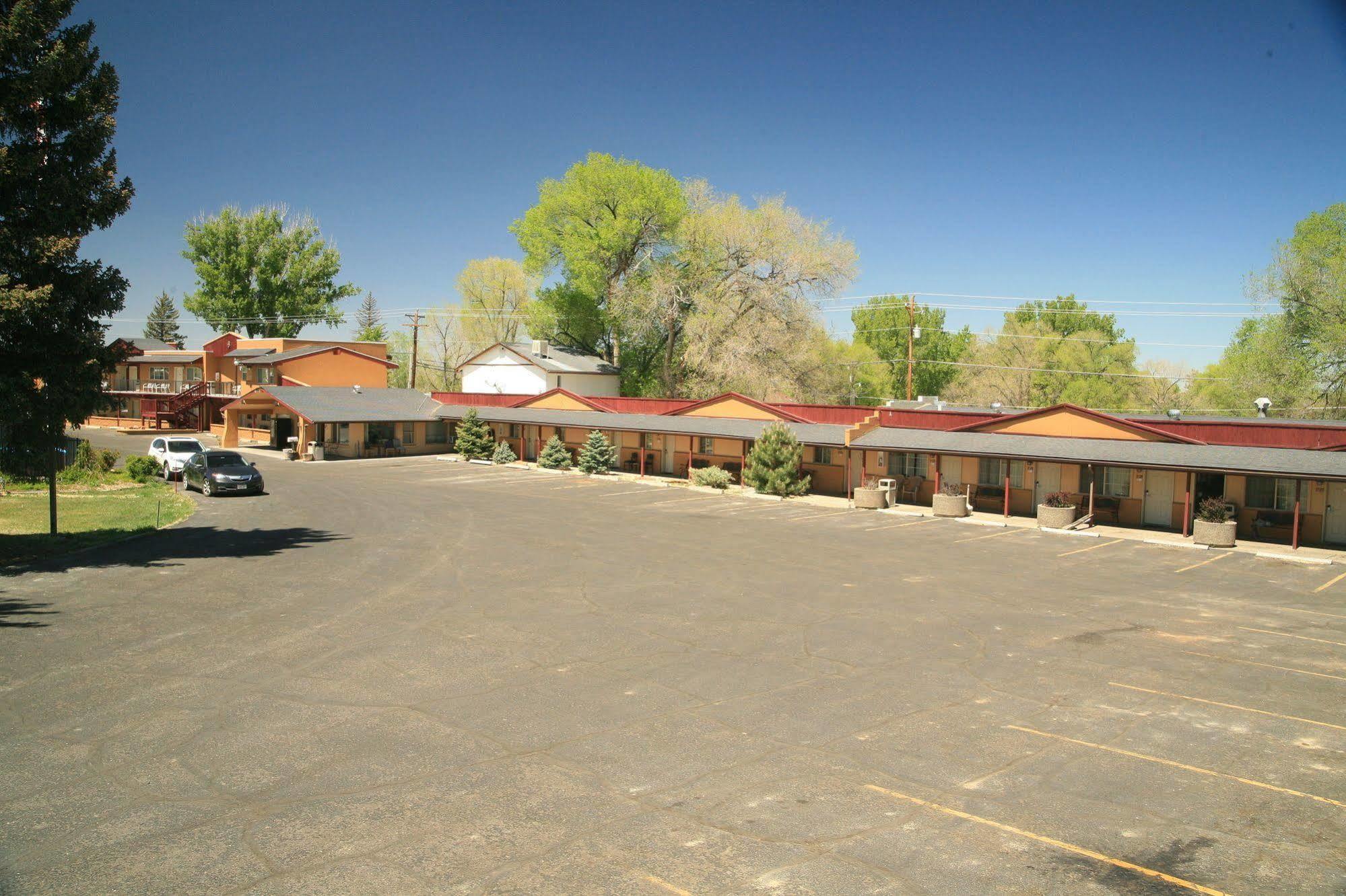 Black Canyon Motel Монтроз Экстерьер фото