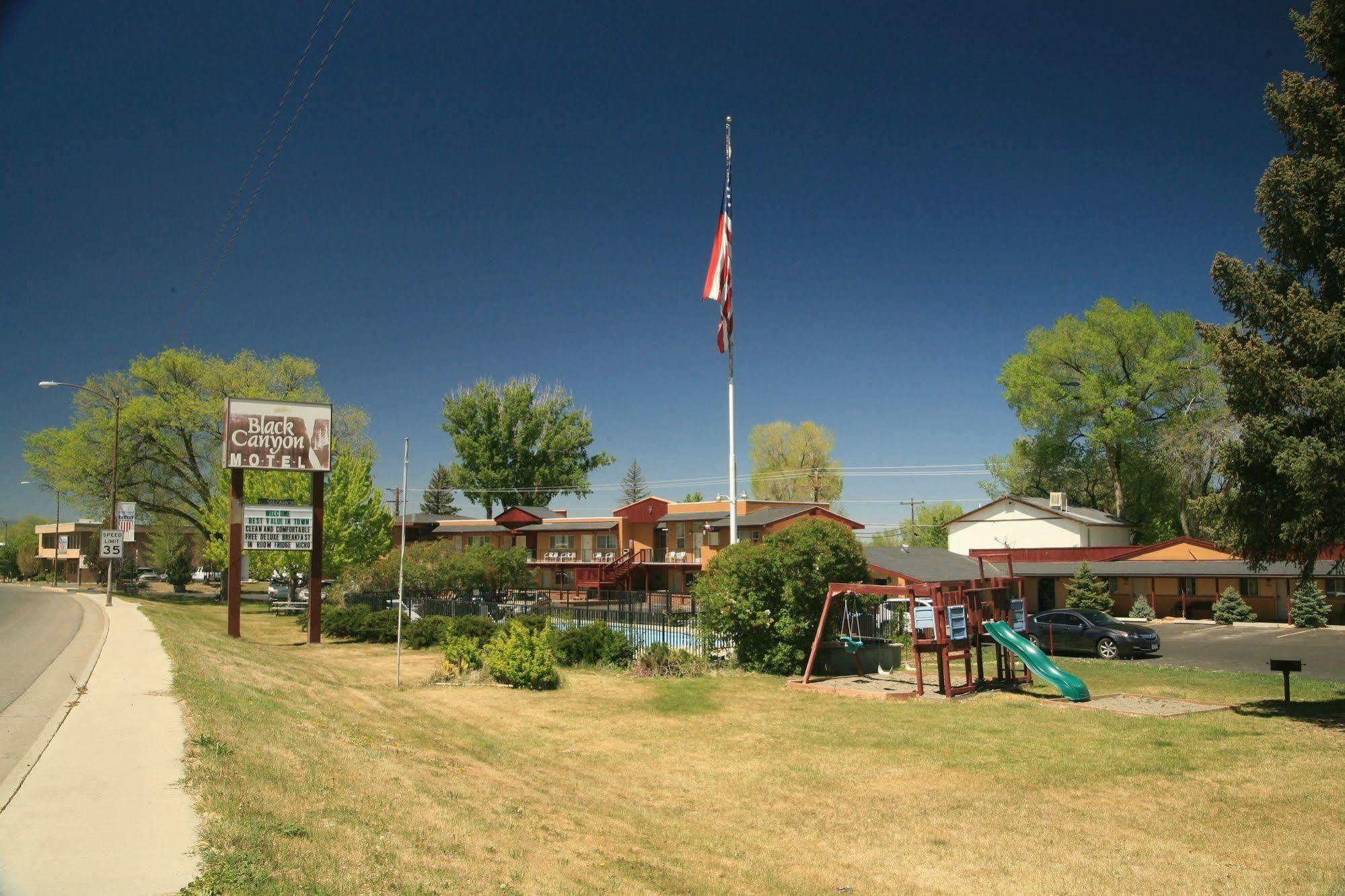 Black Canyon Motel Монтроз Экстерьер фото